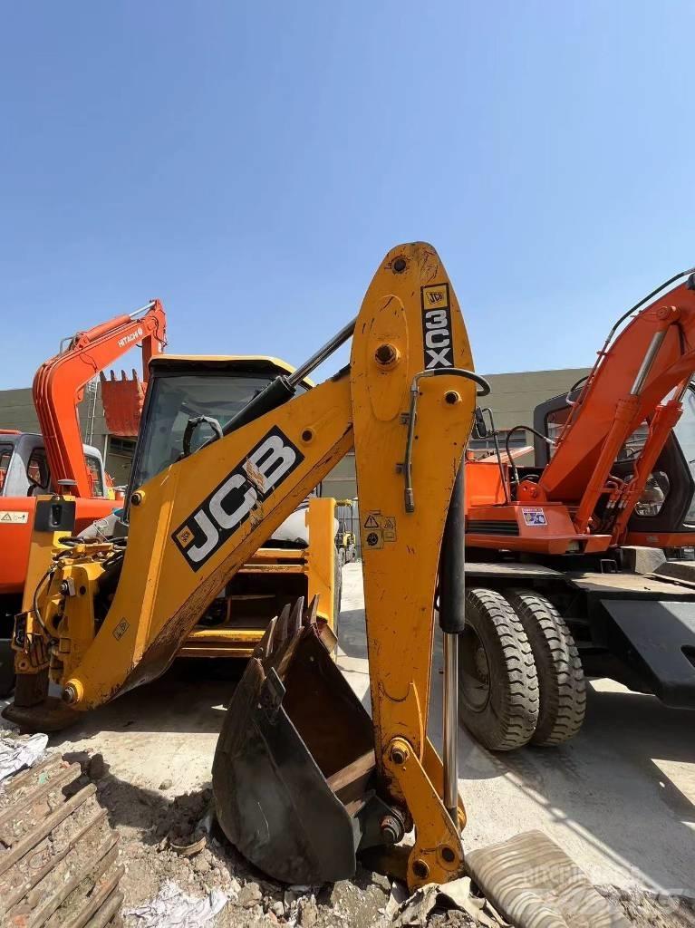 JCB 3 CX Rovokopači