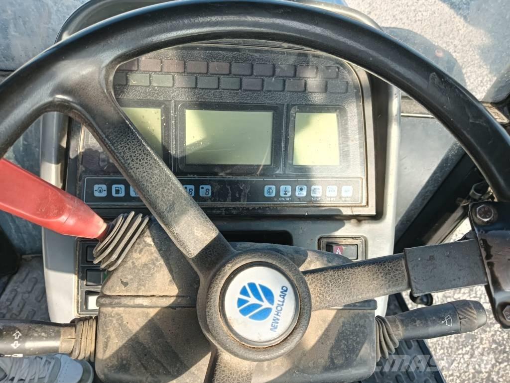 New Holland TS 100 Traktori