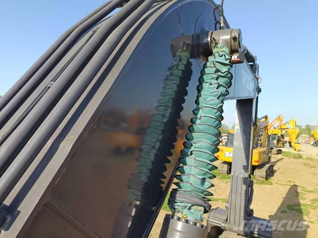 Volvo EC 250 D L Bageri guseničari