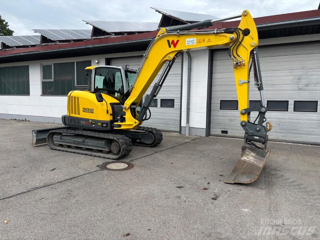 Wacker Neuson EZ80 Bageri guseničari