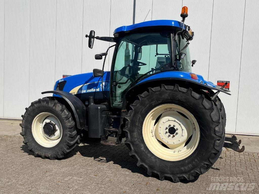 New Holland TS 115 A Traktori