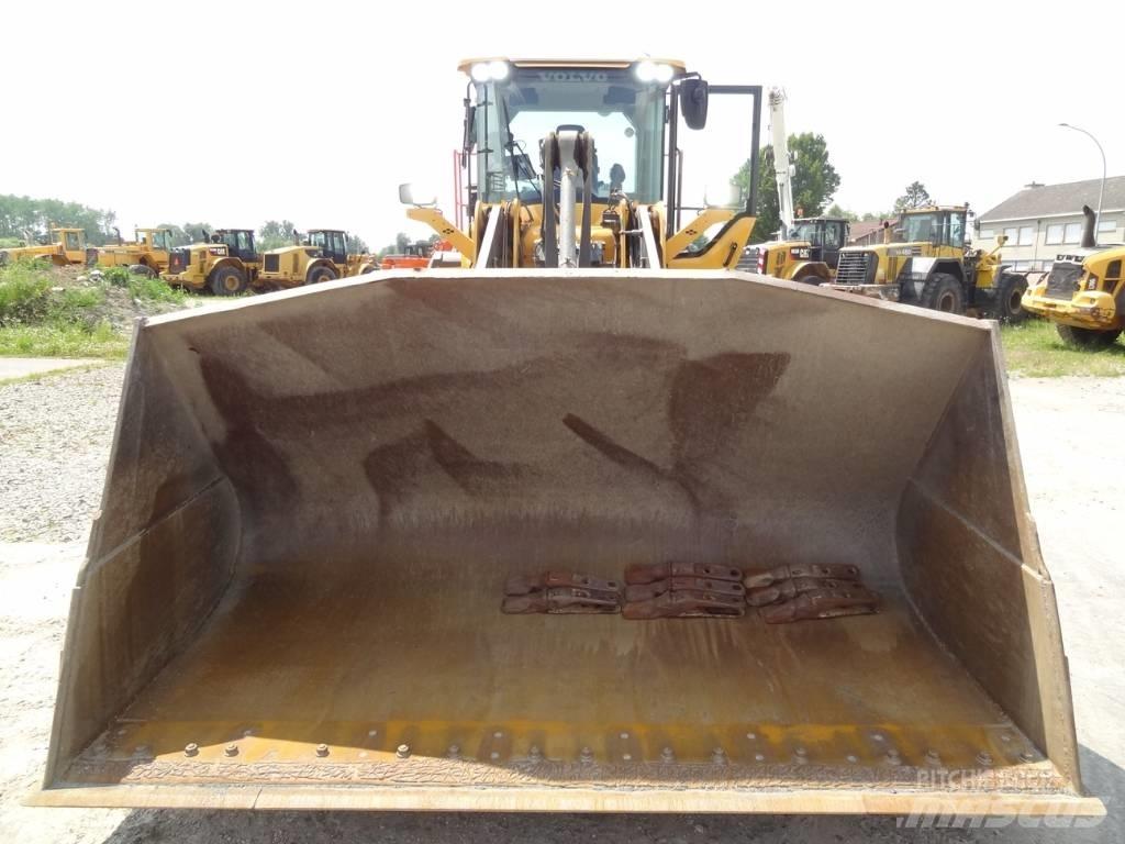 Volvo L 120 H Utovarivači na točkove