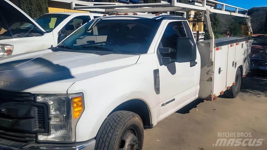 Ford F 350 XL Pik up kamioni