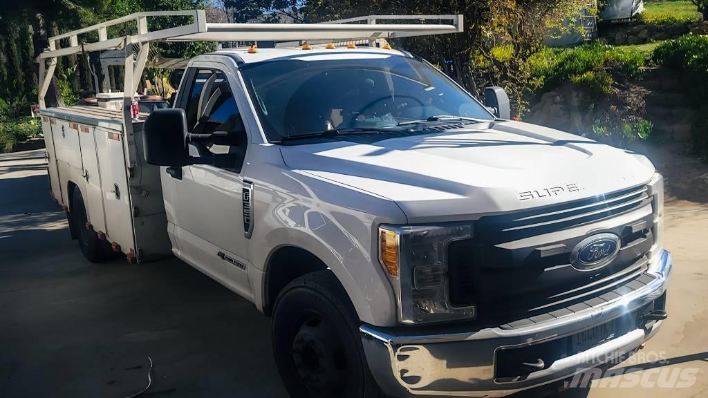 Ford F 350 XL Pik up kamioni