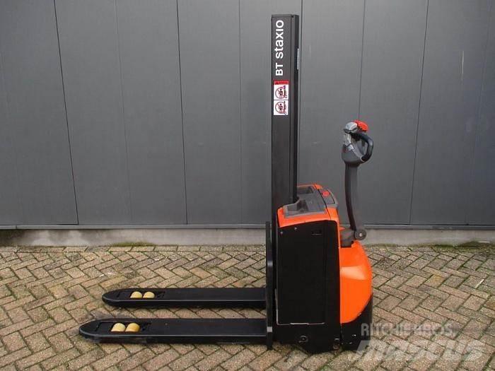 BT SWE 080L Ručni električni viljuškar