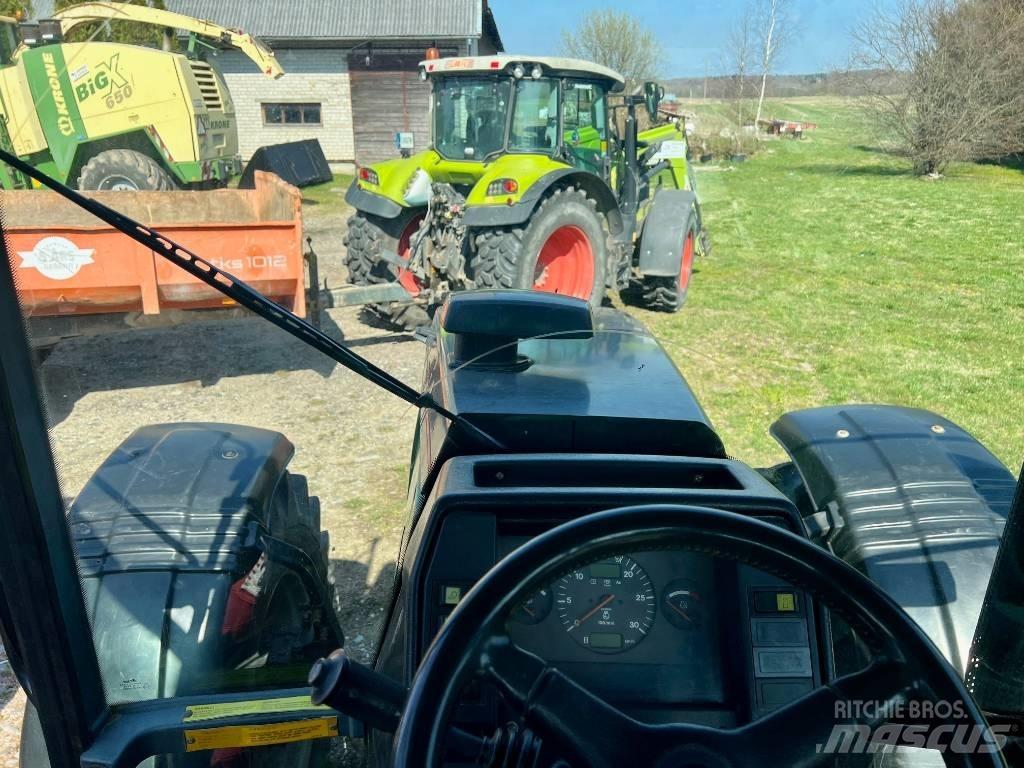 Valtra 8450 Traktori