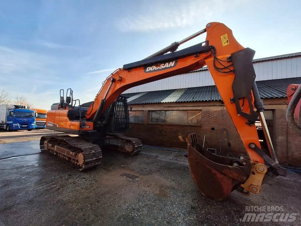 Doosan DX235lc Bageri guseničari