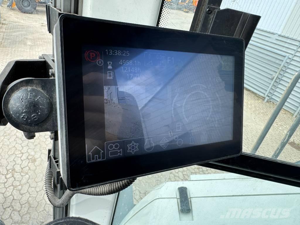 Liebherr L586 Utovarivači na točkove