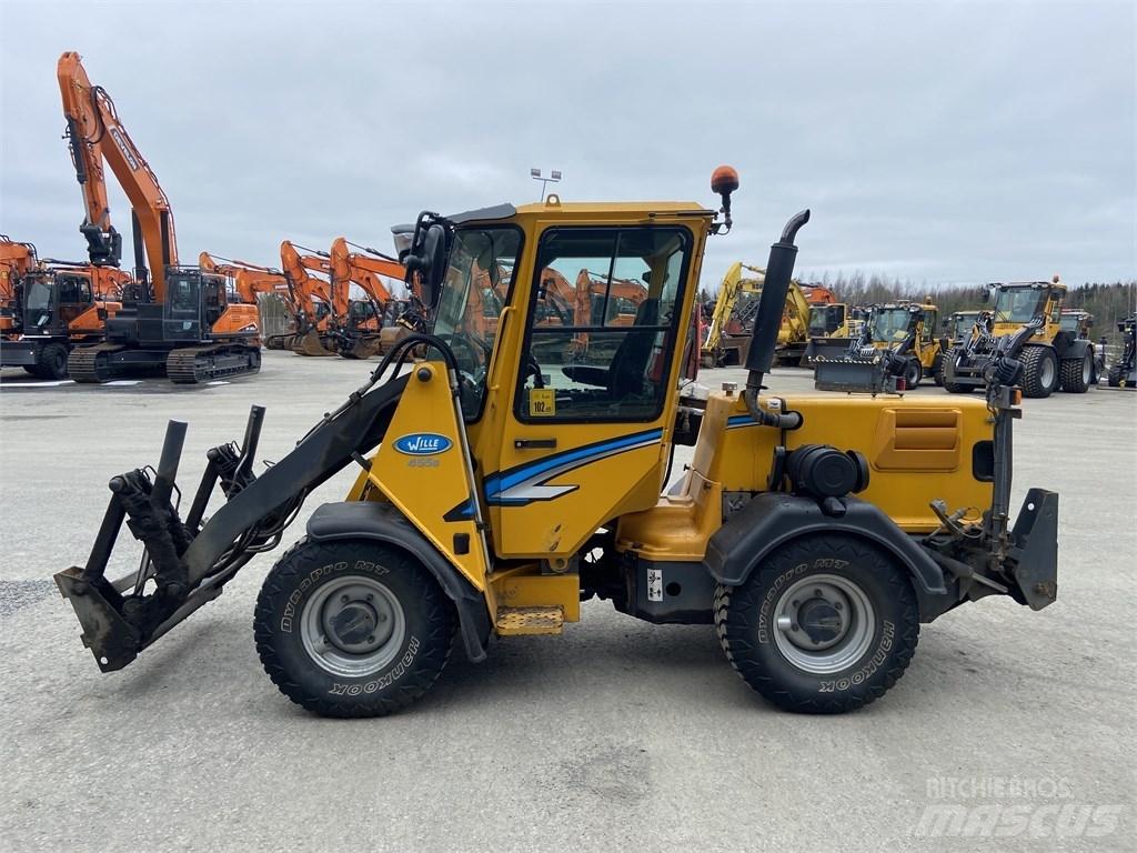 Wille 455 B Manji traktori