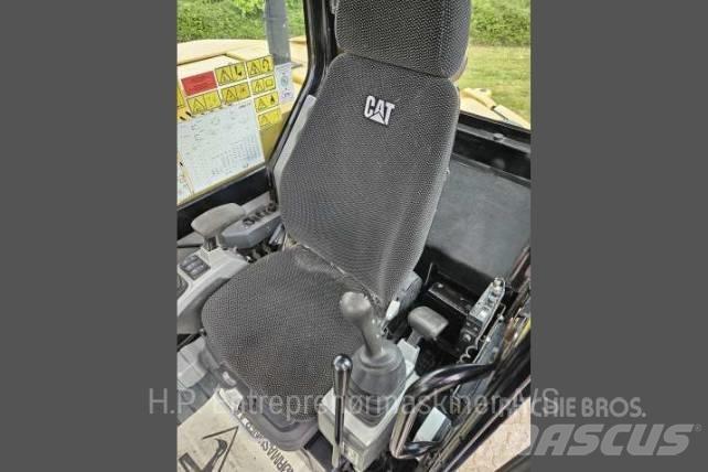 CAT 308E2 Bageri guseničari