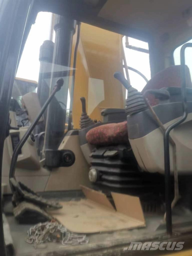 CAT 325 D Bageri guseničari