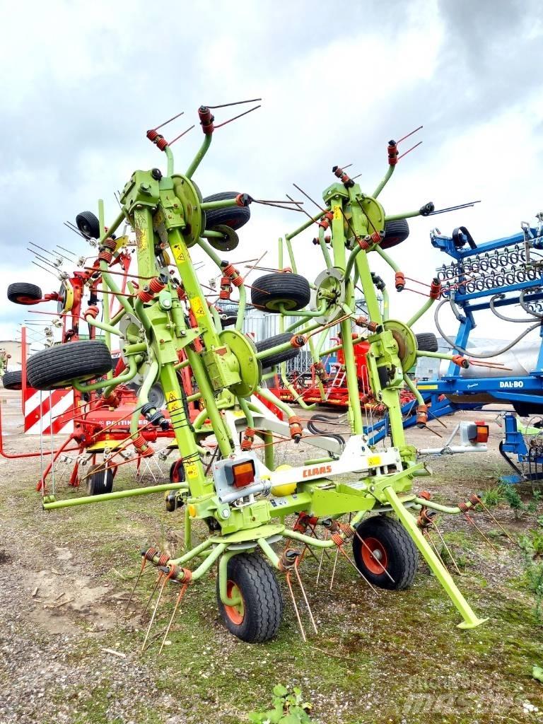 CLAAS Volto 870 Okretači i sakupljači sena