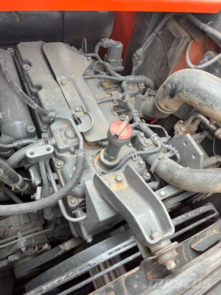Hitachi 130-5 Bageri guseničari