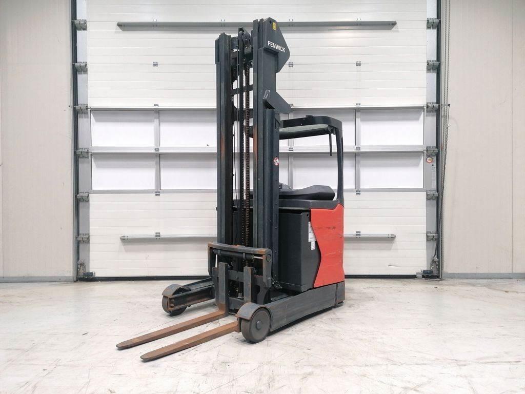 Linde R14-01 Viljuškari sa pomičnim stupom