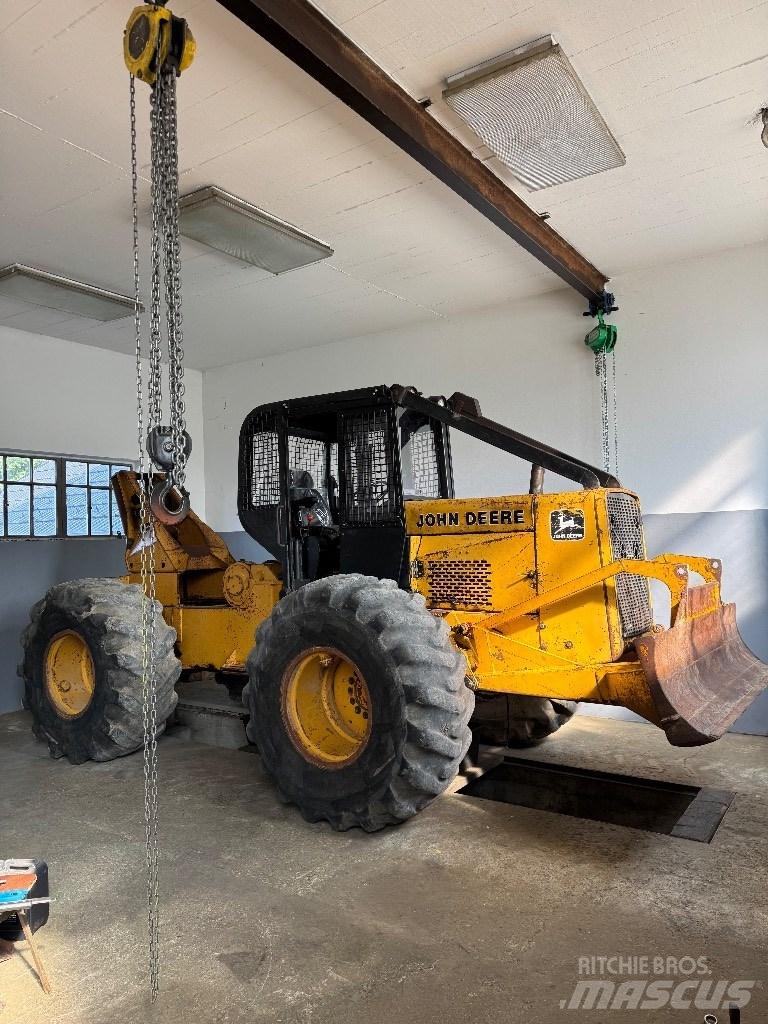 John Deere 540b 540b Šumarski traktori