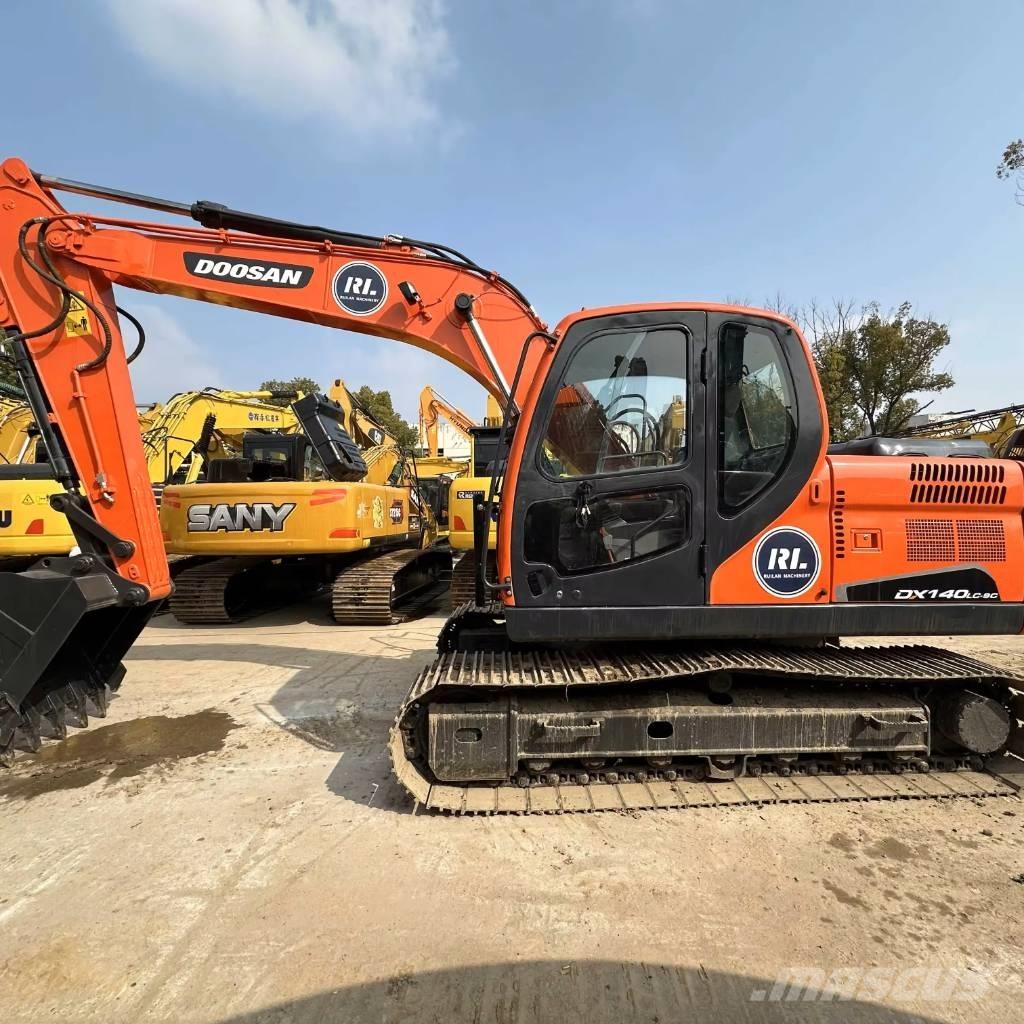 Doosan DX140LC-9C Bageri guseničari