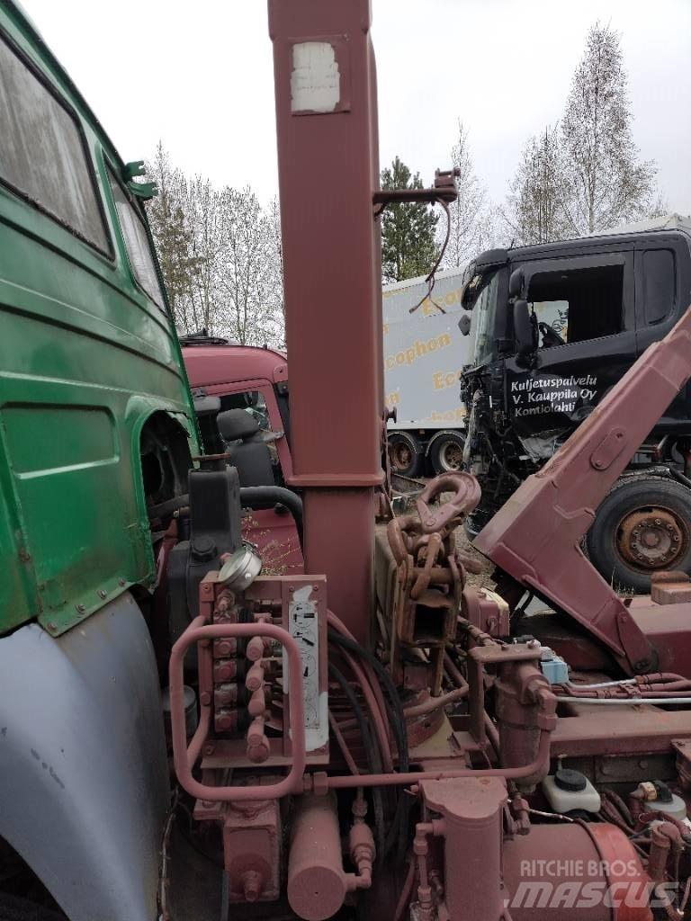 Ferrari 2300 nosturi Kranovi za utovar