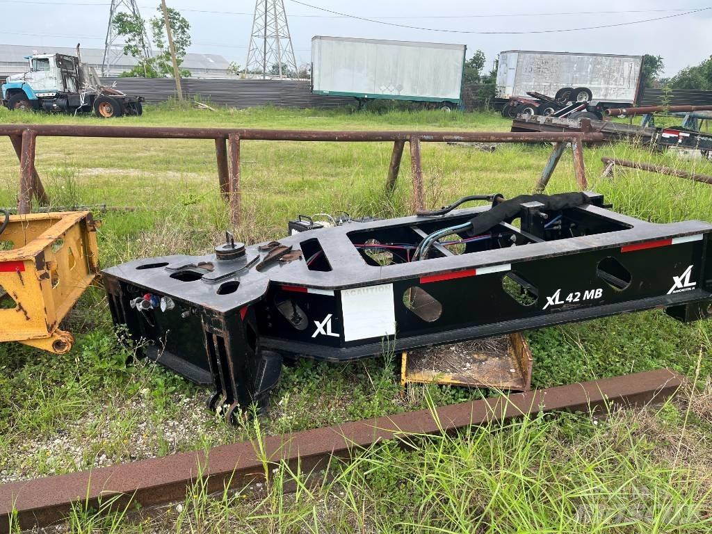  XL 90 HDE Niski utovarivači