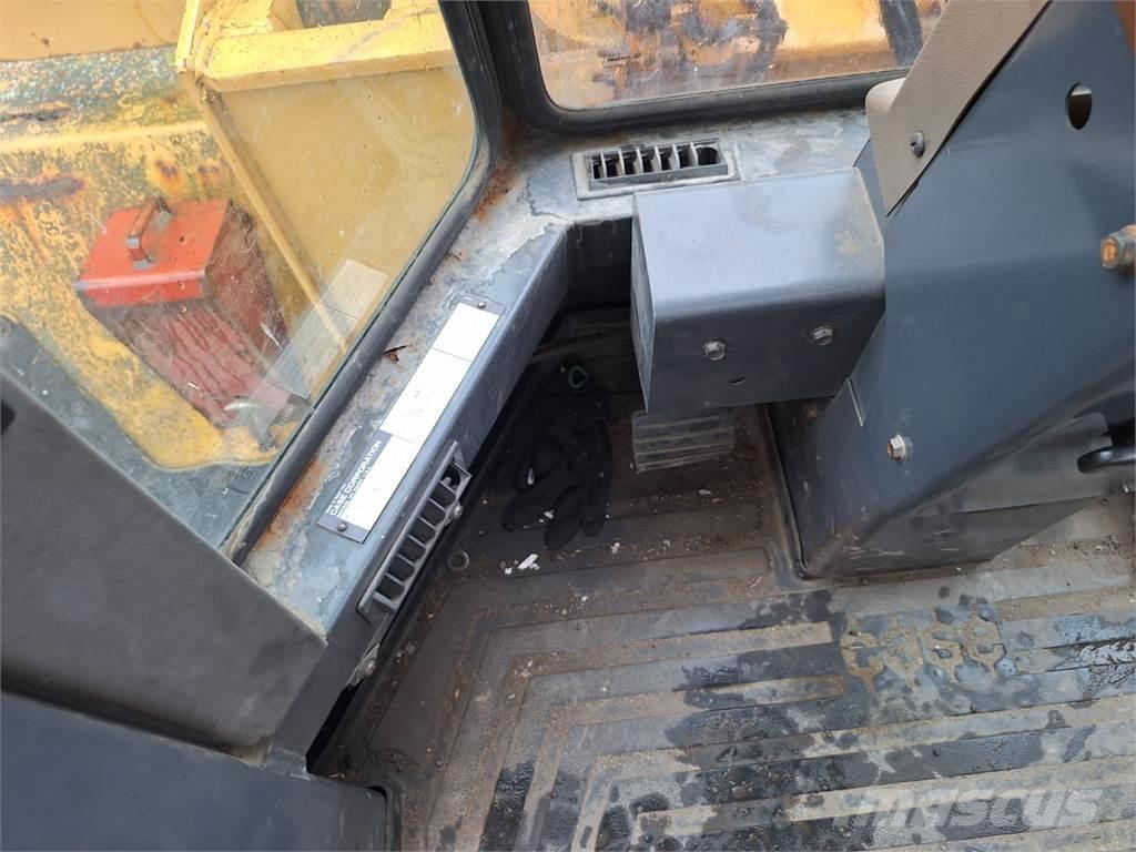 CASE 821 4X4 Ostalo za građevinarstvo