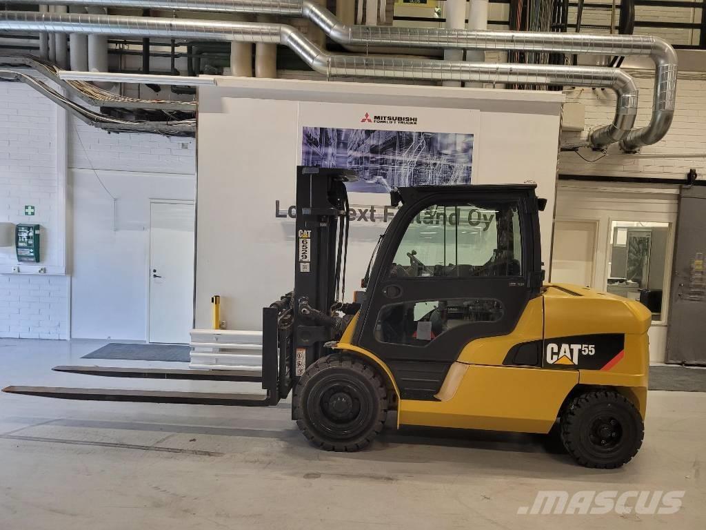 CAT DP55 NB Dizelski viljuškari
