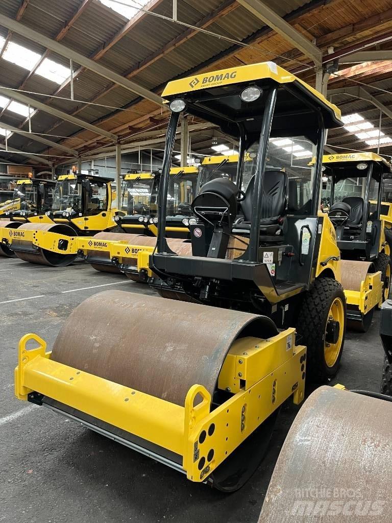 Bomag BW 124 DH-5 Valjci sa jednim bubnjem