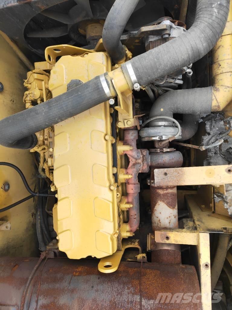 CAT 330C Bageri guseničari