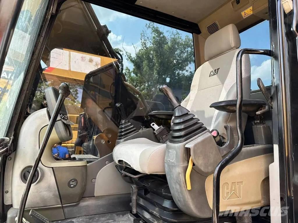 CAT 315D2 Bageri guseničari