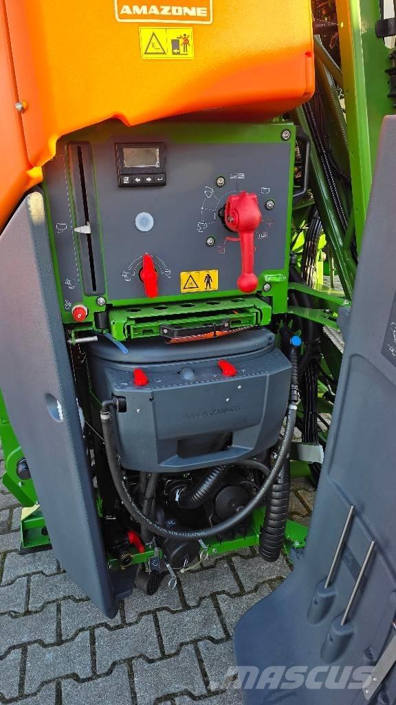 Amazone UF 1602 Montirane prskalice