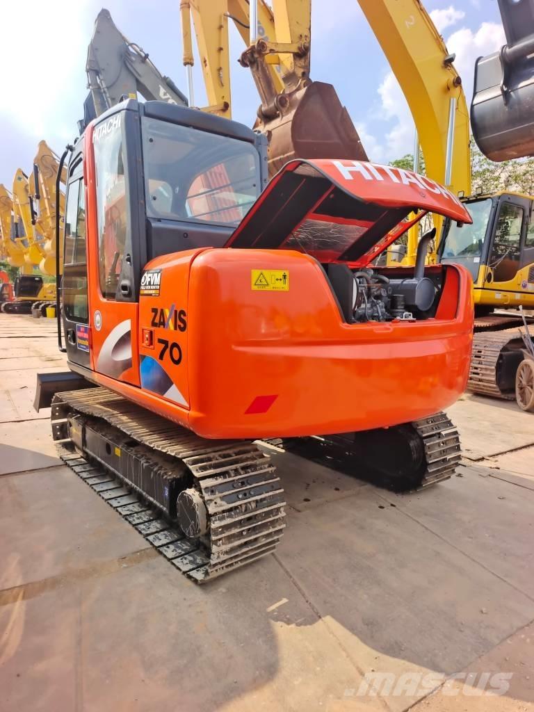Hitachi ZX 70 Midi bageri 7t – 12t