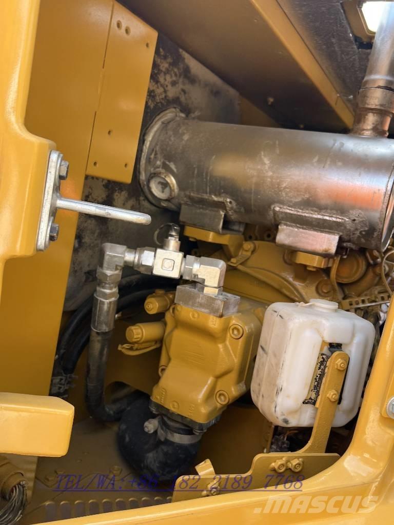 CAT 310 Bageri guseničari