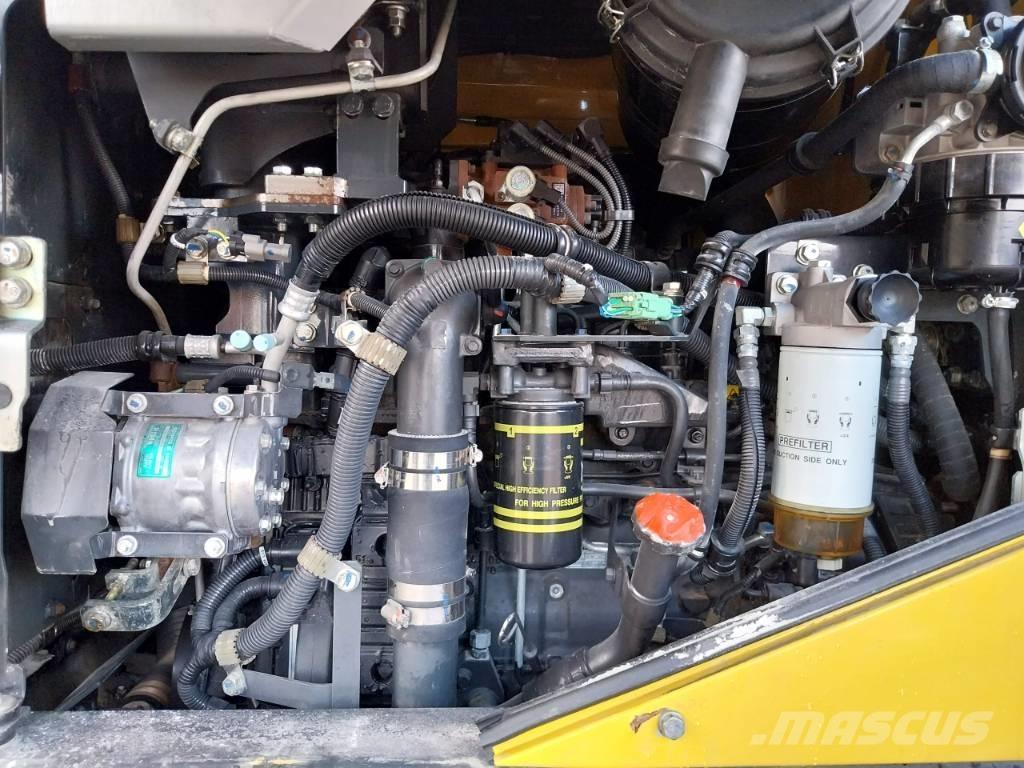 Komatsu WA270-7 Utovarivači na točkove