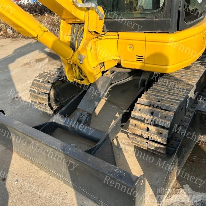 Komatsu PC35MR Mini bageri < 7t
