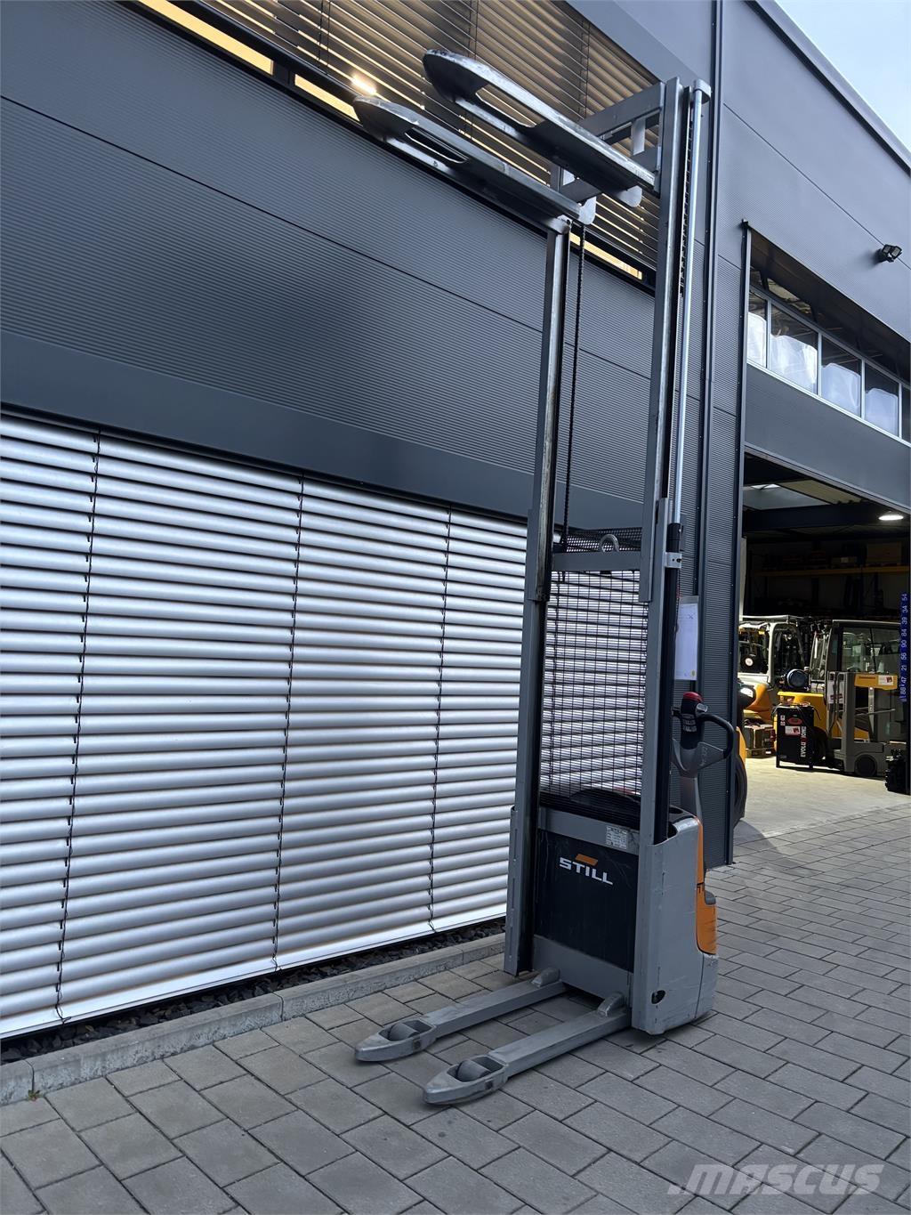 Still EXV 10 Samopogonski ručni viljuškari