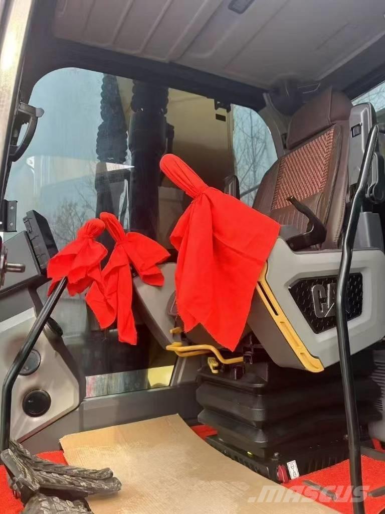 CAT 323 Bageri guseničari