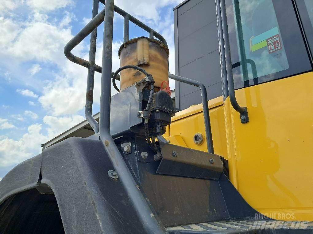 Komatsu WA480-8 Utovarivači na točkove