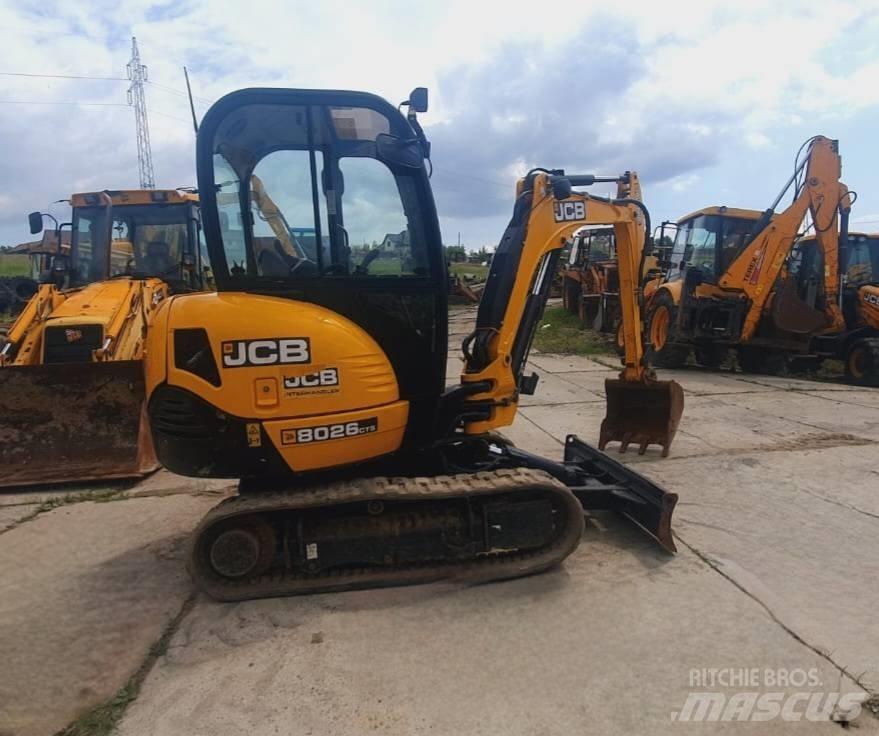 JCB 8026 CTS Mini bageri < 7t
