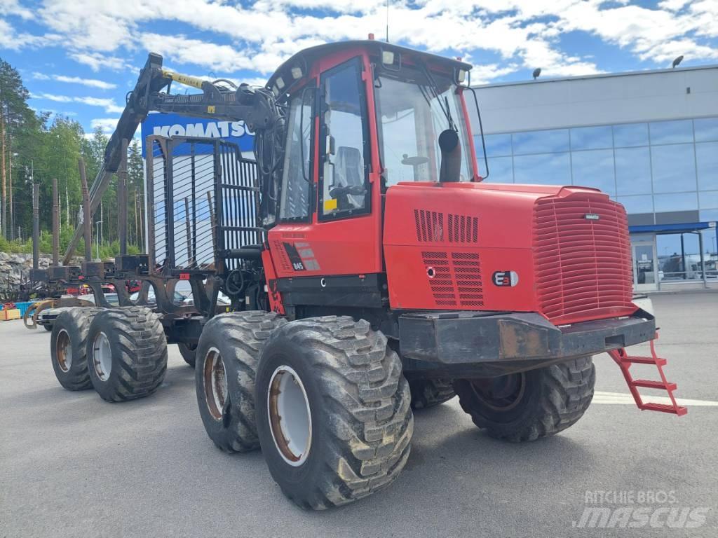 Komatsu 845 Forvarderi