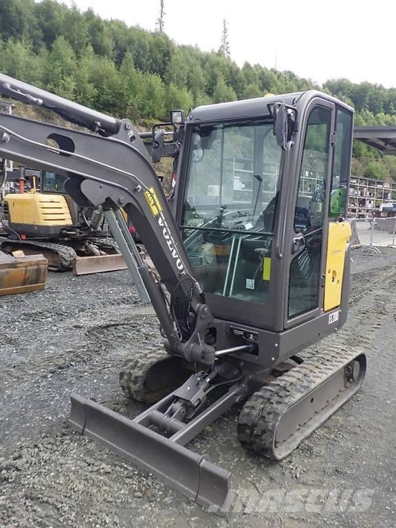 Volvo EC 20 D Mini bageri < 7t