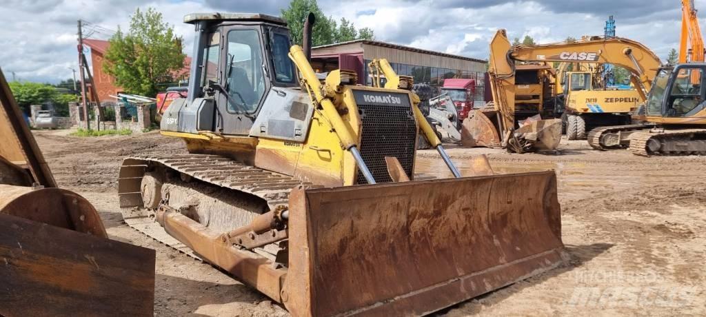 Komatsu D 65 PX-12 Buldožeri guseničari