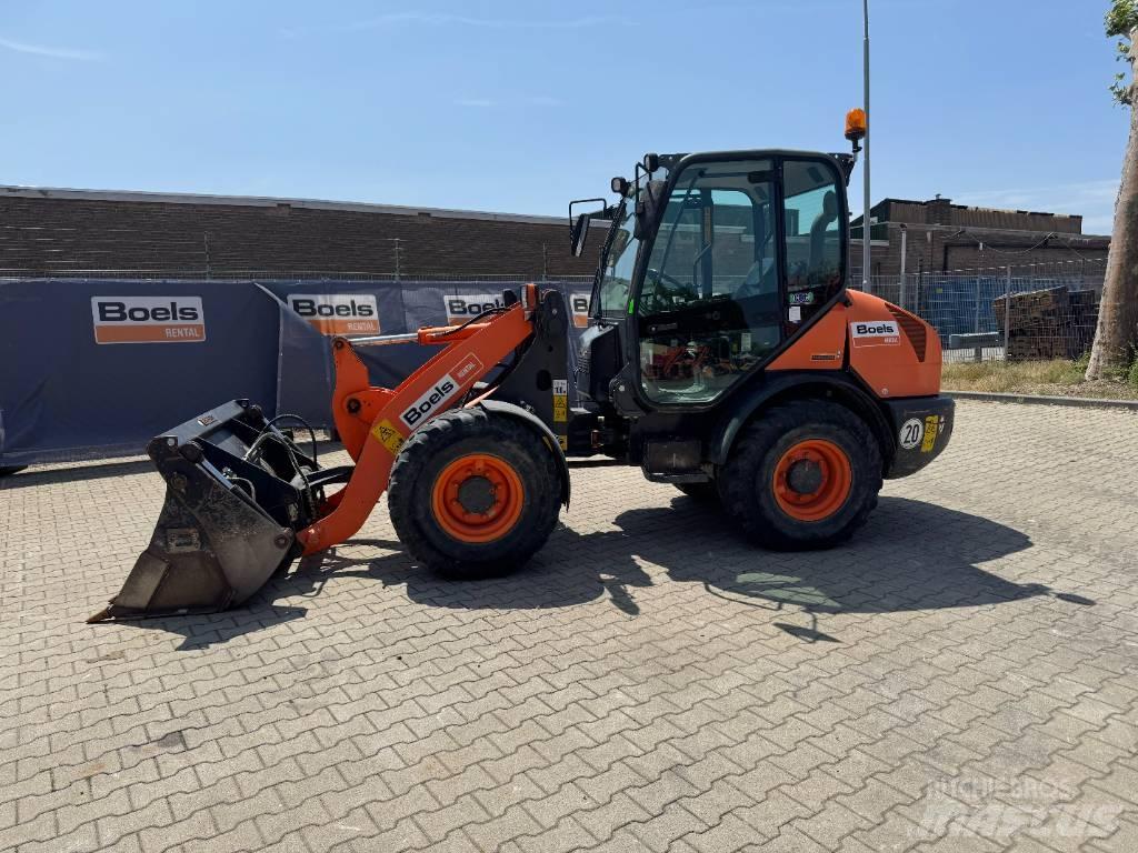 Komatsu WA70-7 Utovarivači na točkove