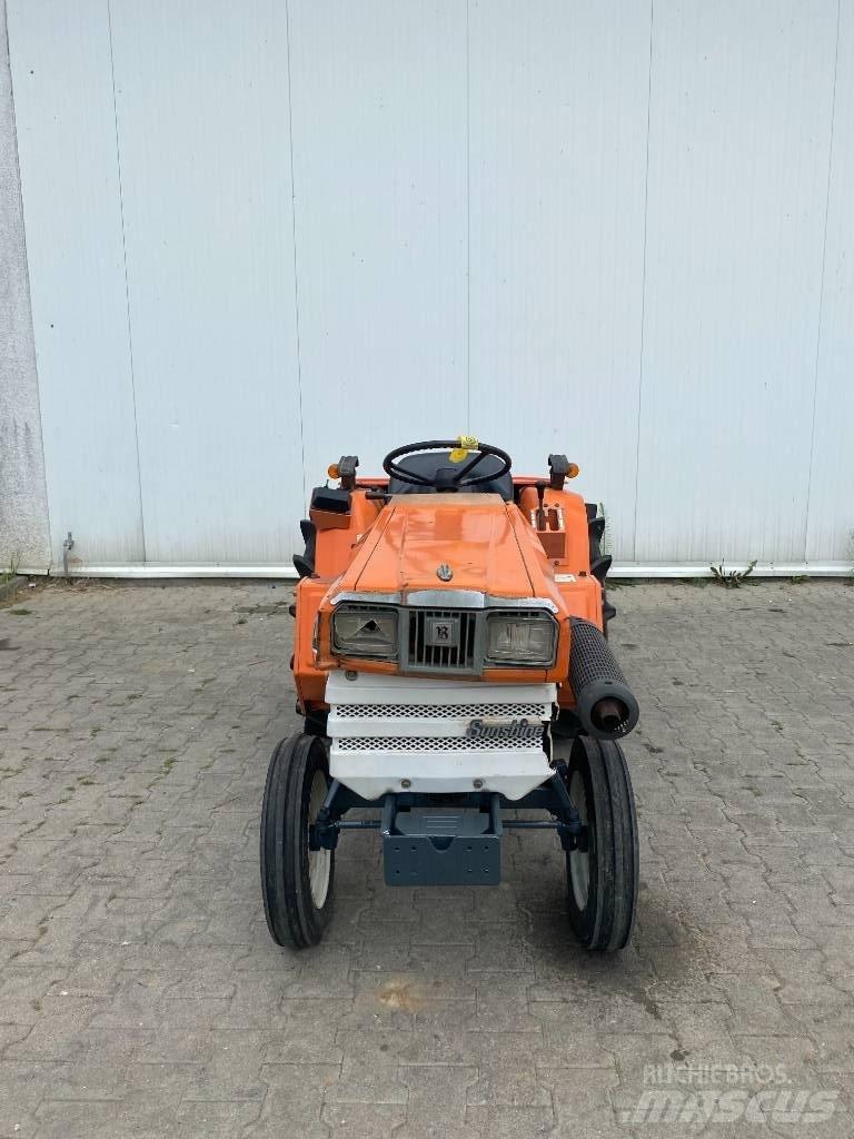 Kubota B1702-M Manji traktori
