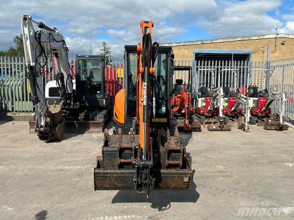 Doosan DX 27 Z Mini bageri < 7t