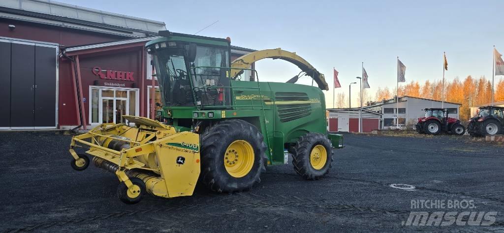 John Deere 7400 Mašine za stočnu hranu sa sopstvenim pogonom