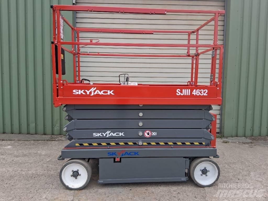 SkyJack SJ III 4632 Makazaste platforme