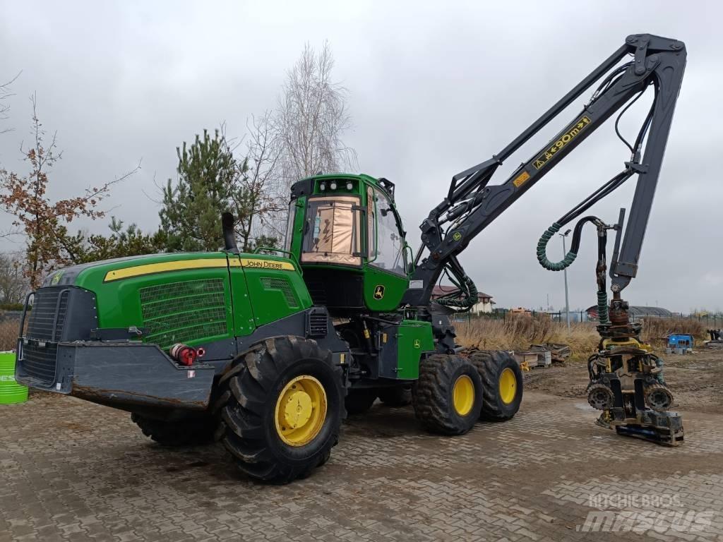 John Deere 1070G Harversteri