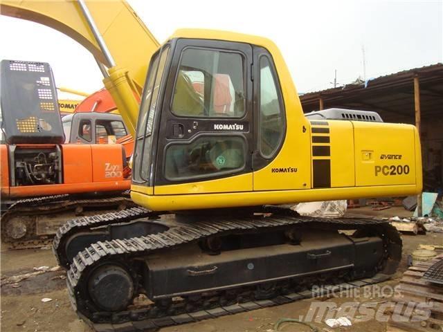 Komatsu PC 200 Bageri guseničari