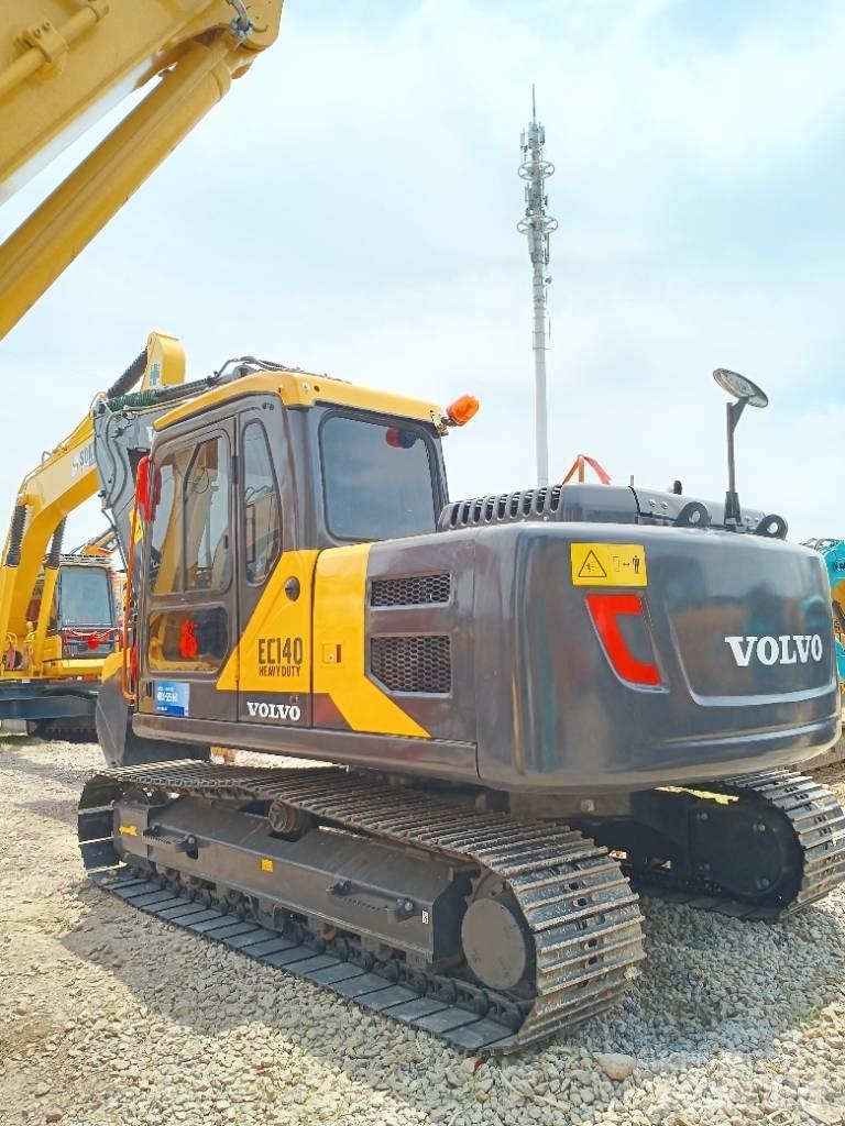 Volvo EC 140 Midi bageri 7t – 12t