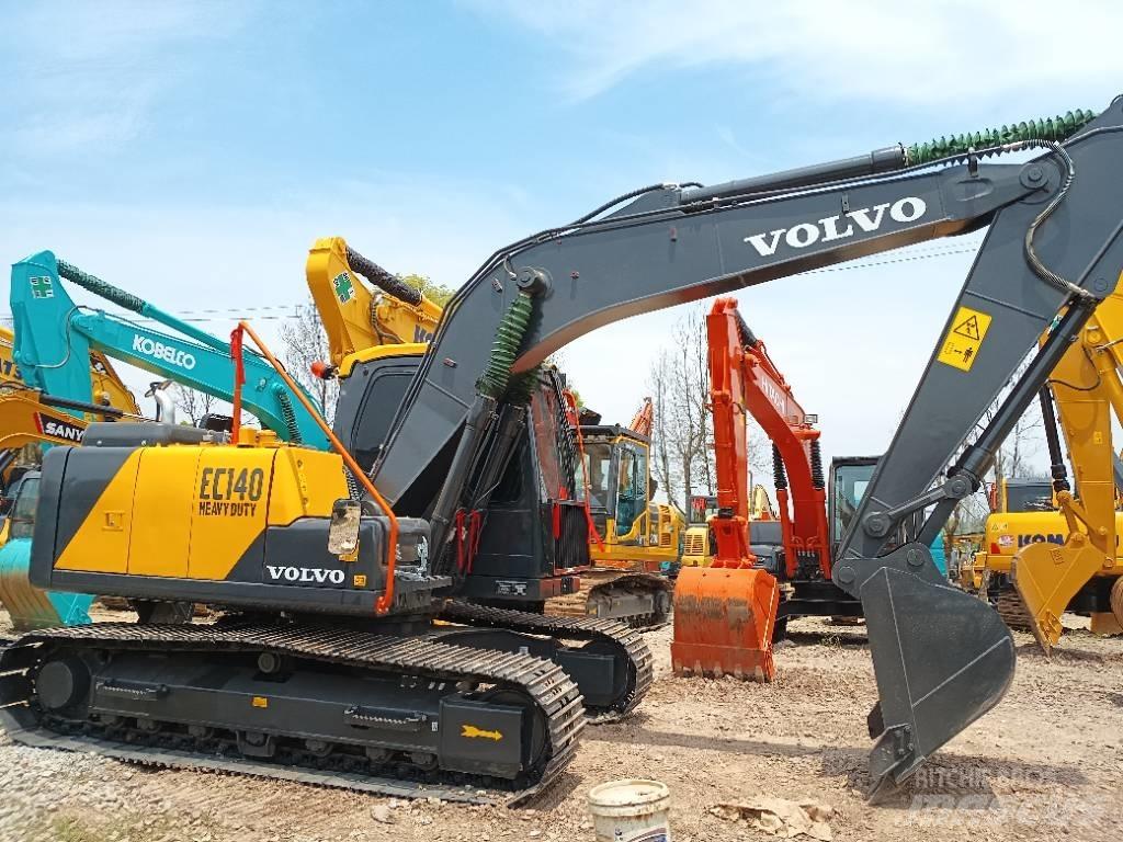 Volvo EC 140 Midi bageri 7t – 12t
