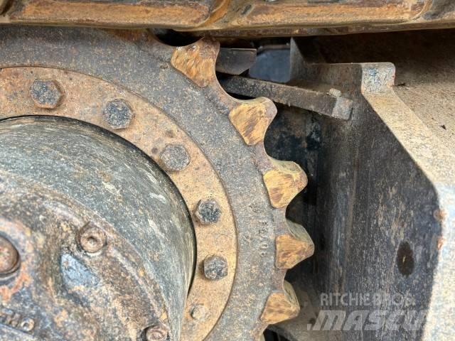 Fiat-Hitachi EX 165 Bageri guseničari