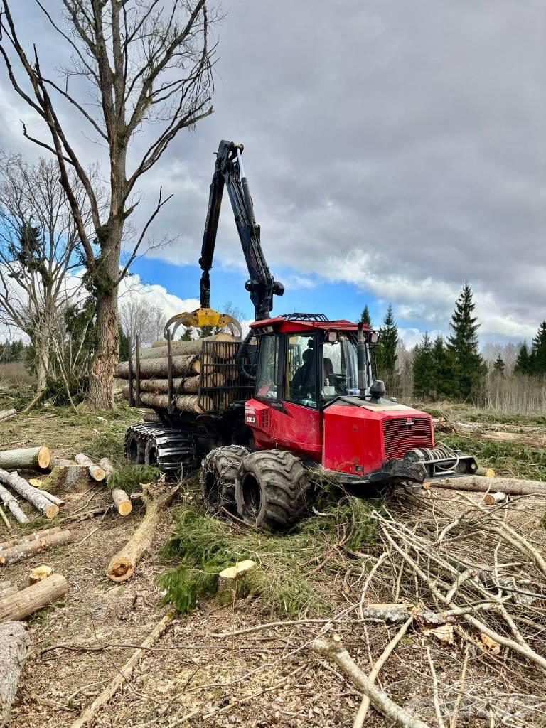 Komatsu 830.3 Forvarderi